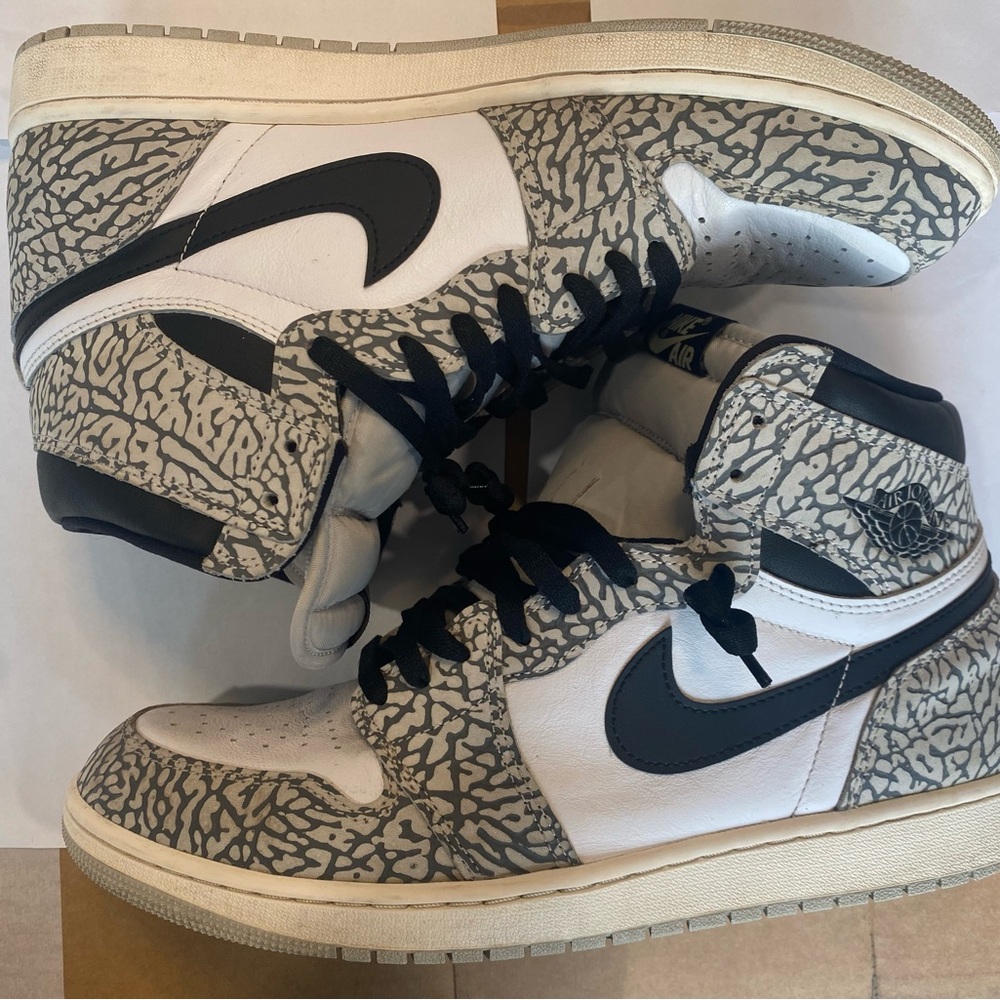 Jordan 1 Retro High OG White Cement